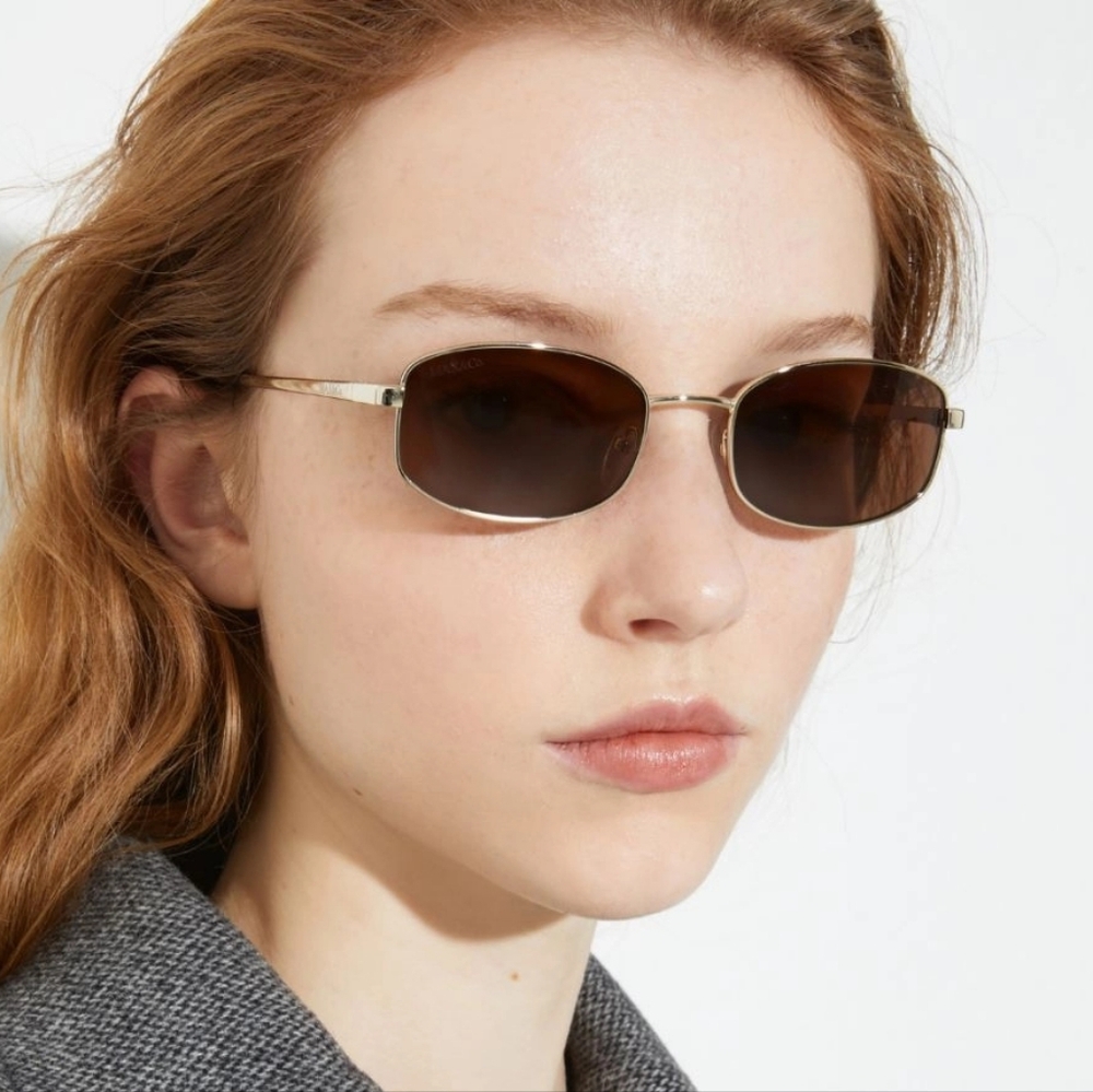 Max & Co MO0135 32E women Eyewear with Adjustable silicone nose Pads Sunglasses